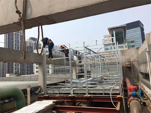 冷卻塔漏水的原因到底是什么(什么情況會導致冷卻塔底部漏水),冷卻塔底