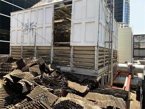 大型空調(diào)機(jī)組聲音擾民怎么辦,冷卻塔風(fēng)機(jī)噪聲治理方法？,大型空調(diào)機(jī)組制冷