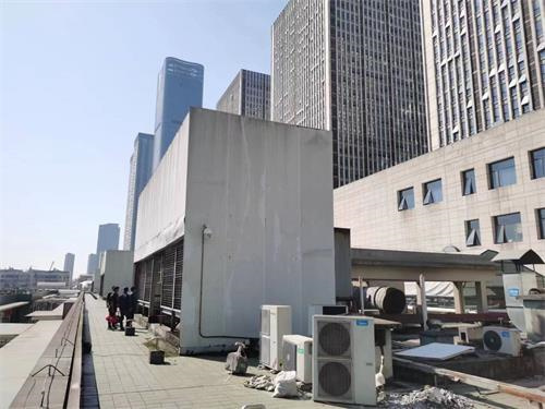 廣州冷卻塔皮帶箱更換/減速器軸承更換,冷卻塔皮帶更換教程