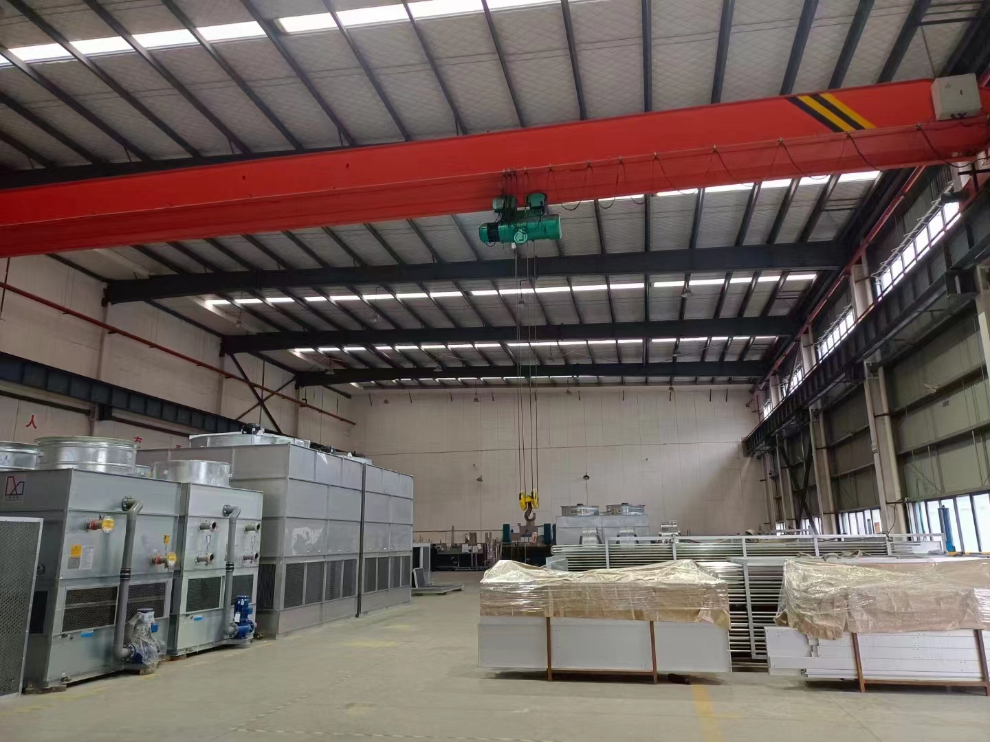 <a href=http://m.oshin.com.cn/product/bishi/ target=_blank class=infotextkey>閉式冷卻塔</a>噪聲控制